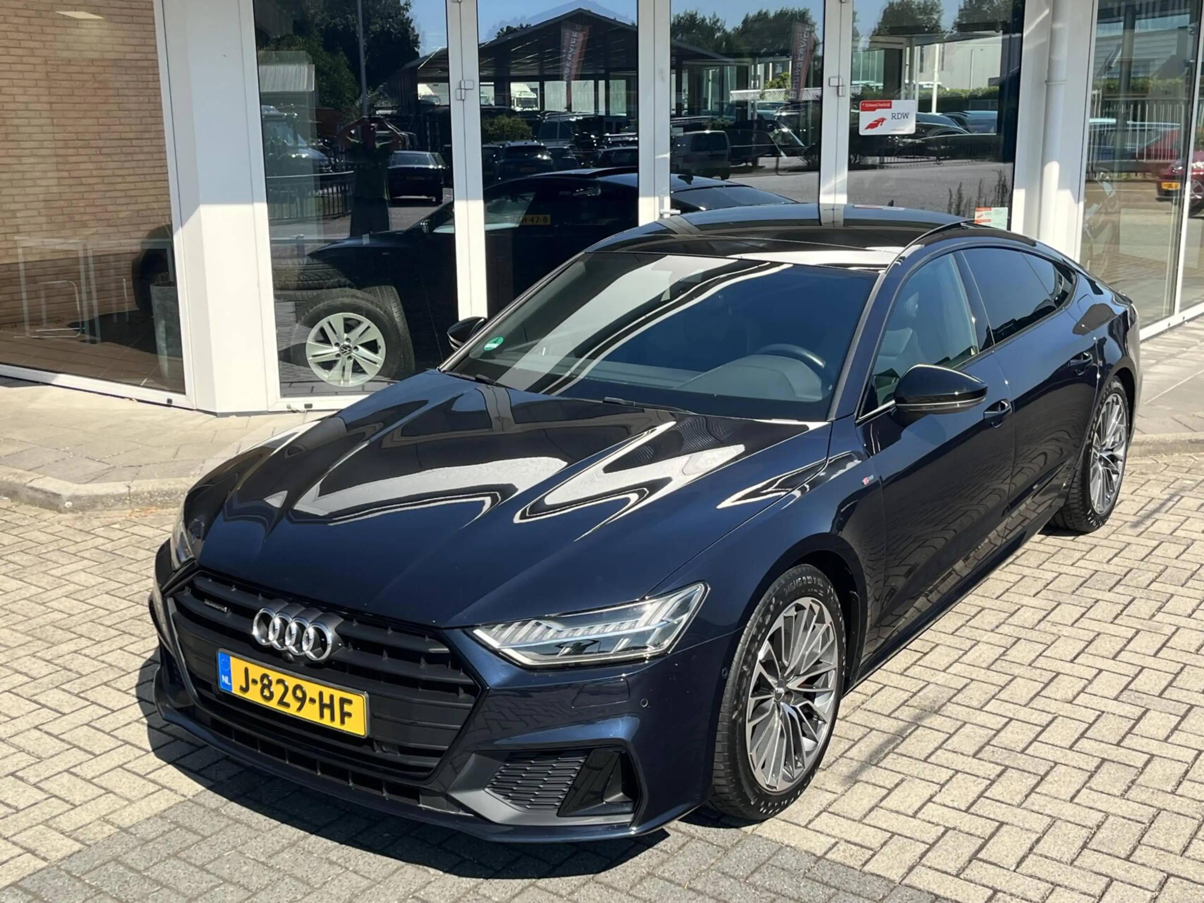 Audi A7 Sportback 55 TFSIE 367PK Competition S-LINE PANO+3 — photo 9