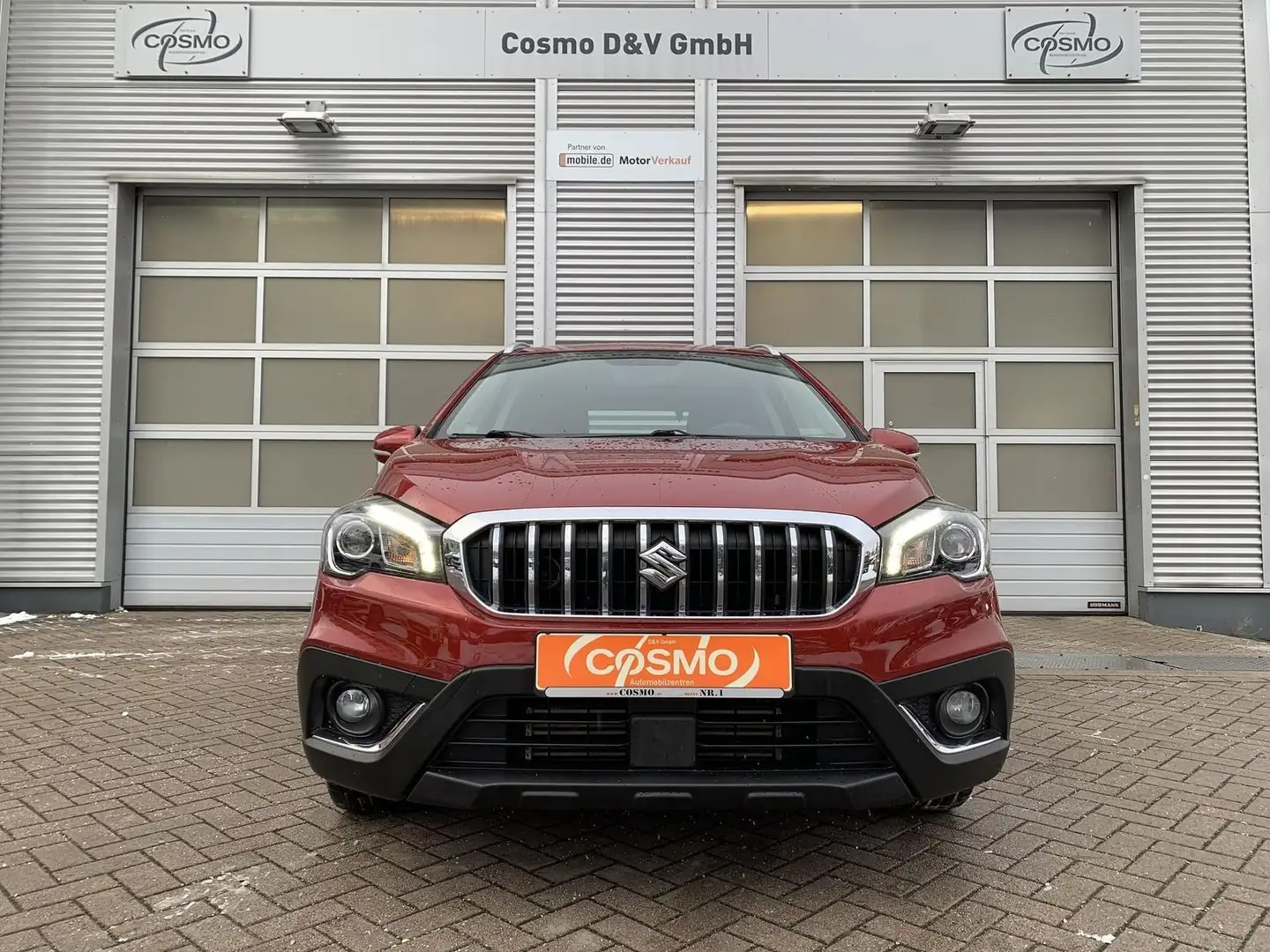 Suzuki SX4 S-Cross Compfort 4x4 AHK+NAVI+LED+RFK+SITZHZ Rouge - 2