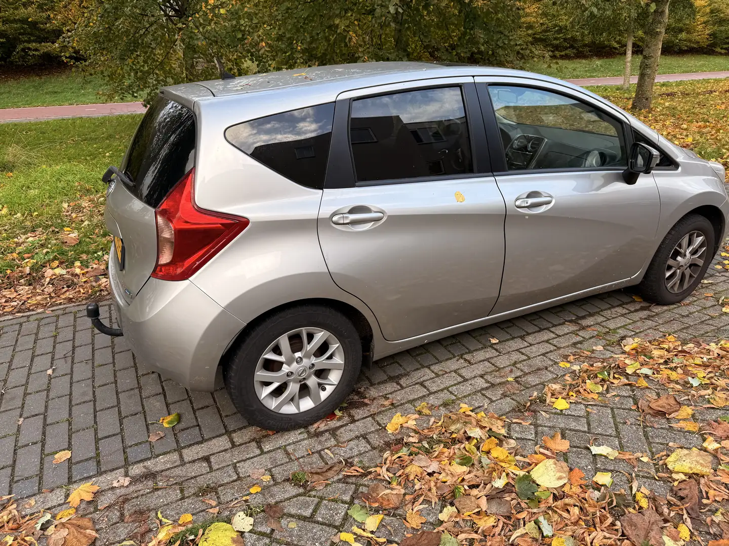 Nissan Note 1.2 Connect Edition Grijs - 1