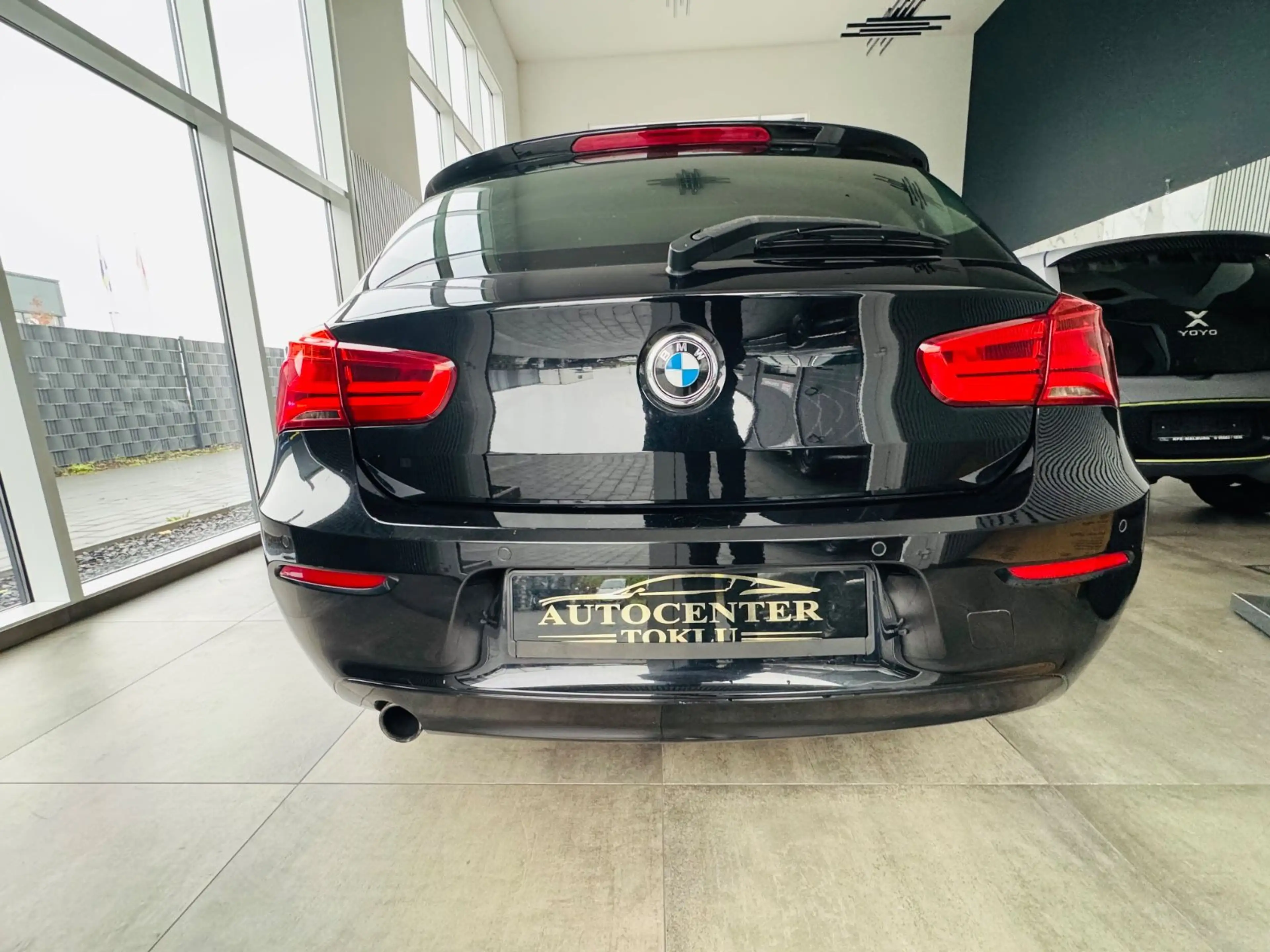 BMW 118 i Advantage — photo 5