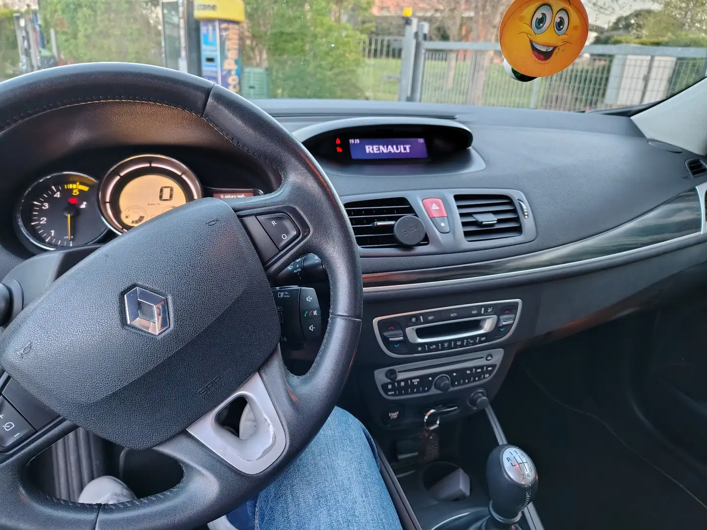 Renault Megane Coupe 1.5 dci Dynamique 110cv - 2
