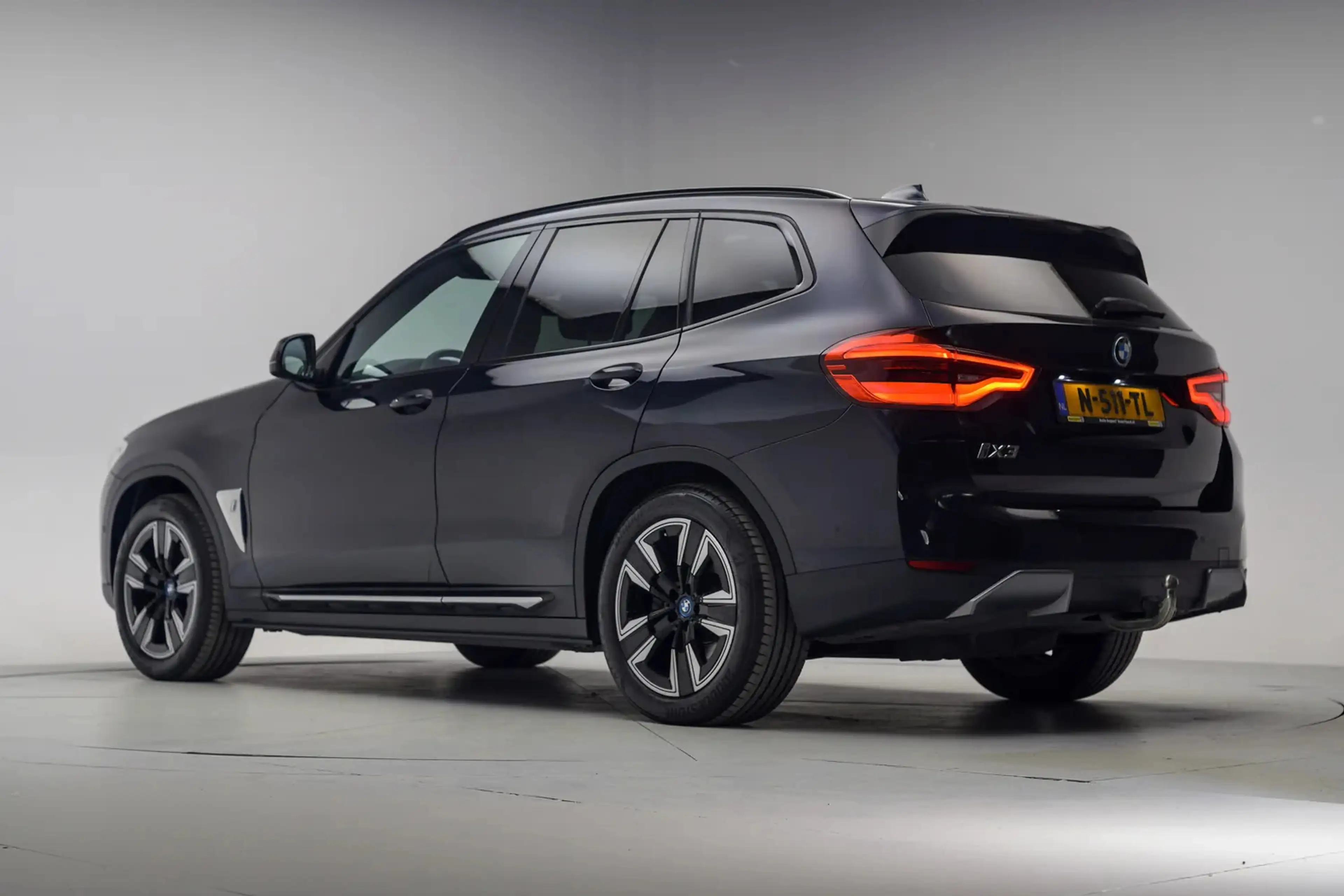 BMW iX3 Executive 80 kWh 3 fase [ Panorama Navi Apple / An — photo 3