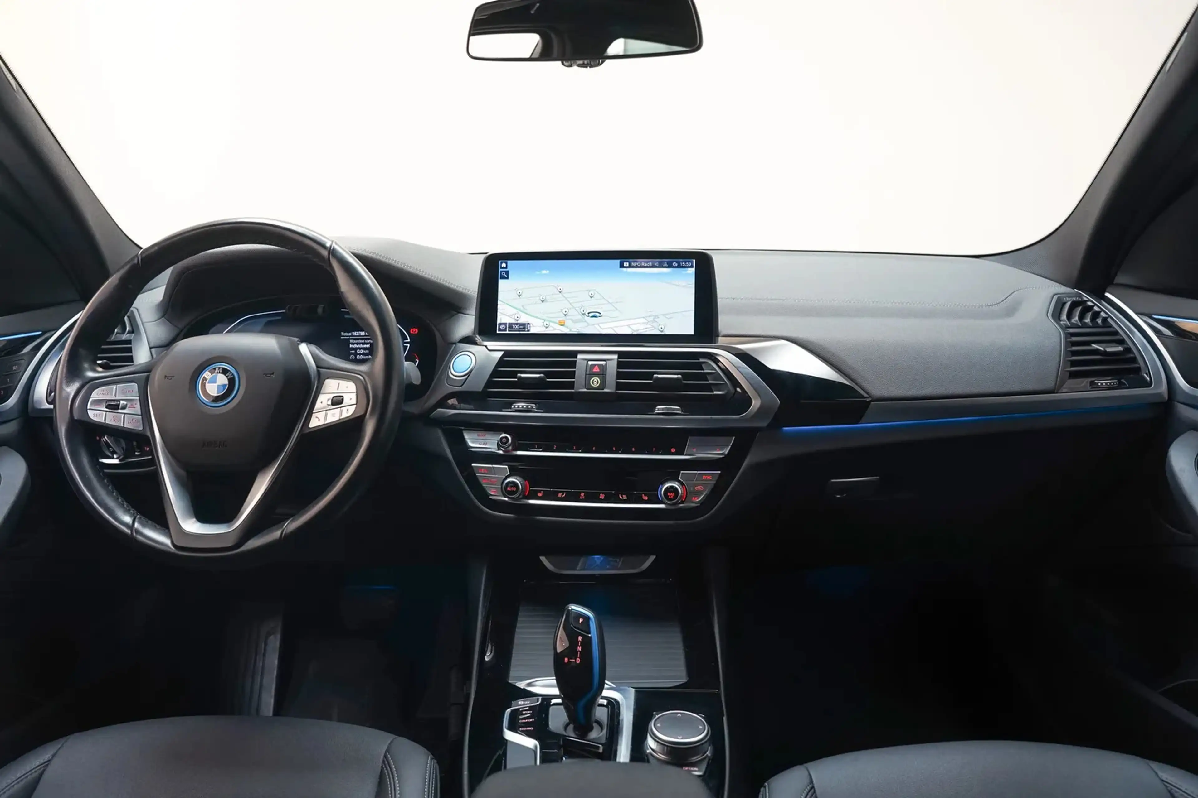BMW iX3 Executive 80 kWh 3 fase [ Panorama Navi Apple / An — photo 4