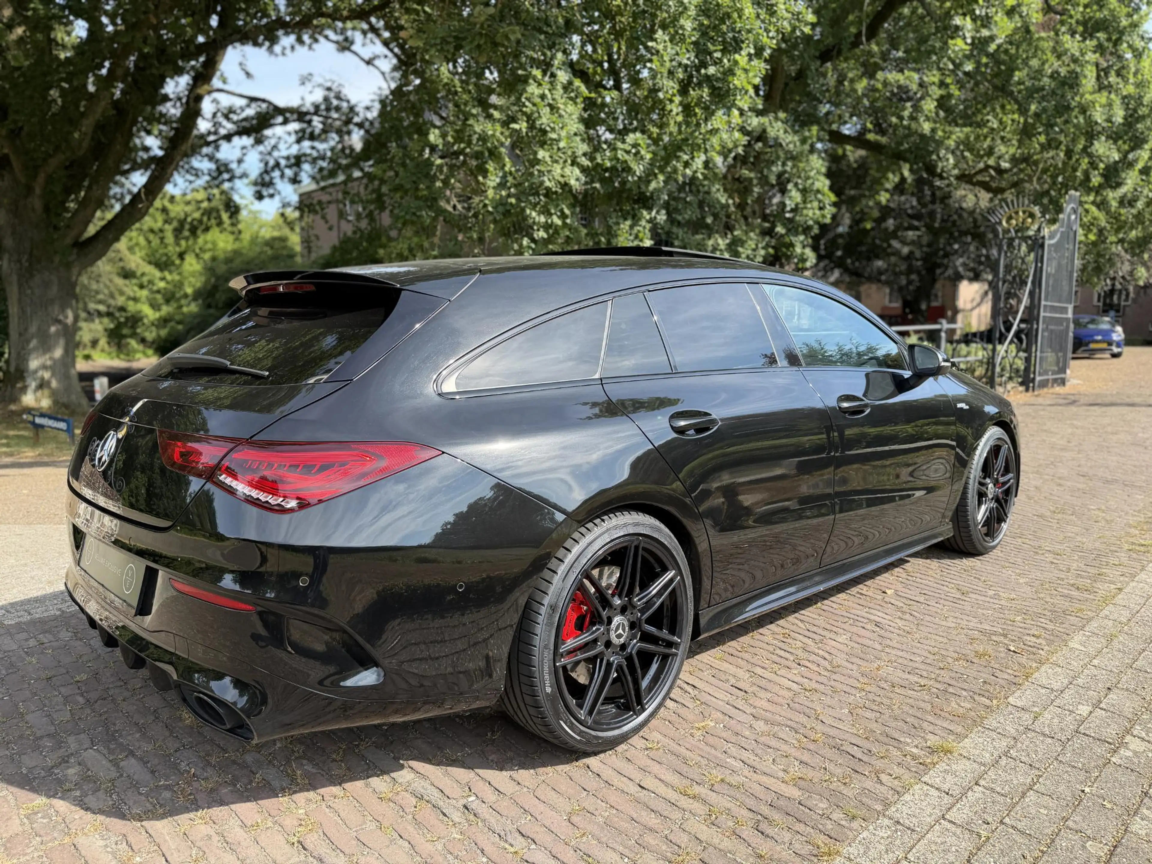Mercedes-Benz CLA 35 AMG Shooting Brake 4MATIC Premium Plus | Pano | HUD | — photo 23