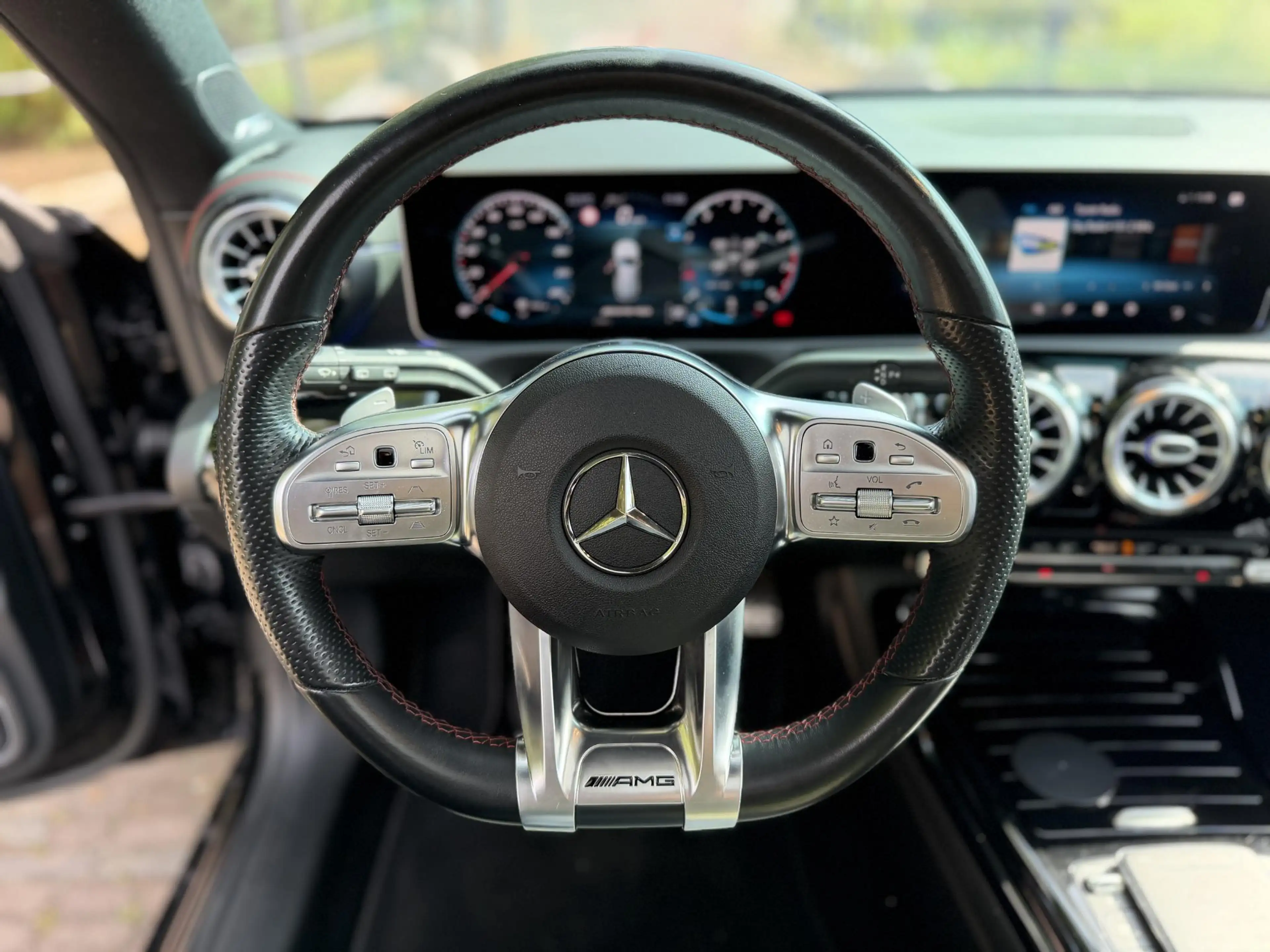 Mercedes-Benz CLA 35 AMG Shooting Brake 4MATIC Premium Plus | Pano | HUD | — photo 10