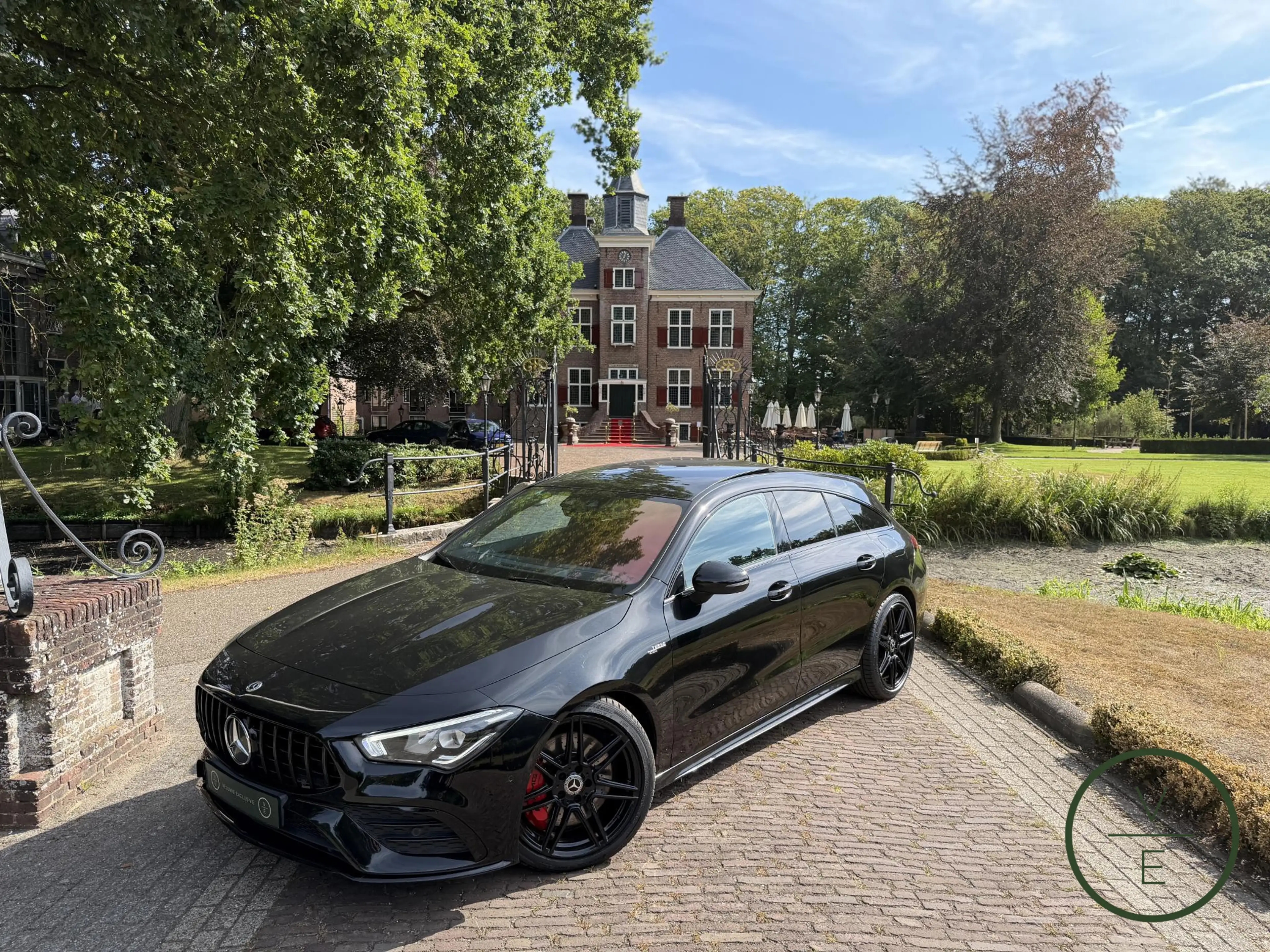 Mercedes-Benz CLA 35 AMG Shooting Brake 4MATIC Premium Plus | Pano | HUD |