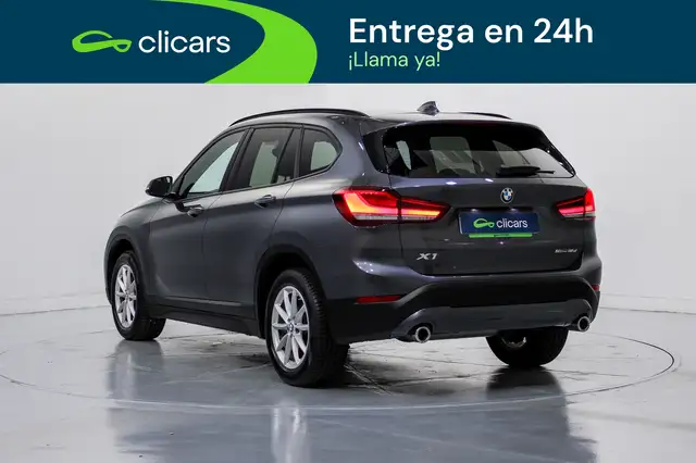 BMW X1 view 8
