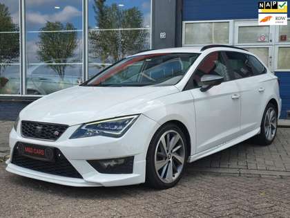 SEAT Leon ST 2.0 TDI FR First Edition AIRCO/PDC/NAVI/6 BAK/C