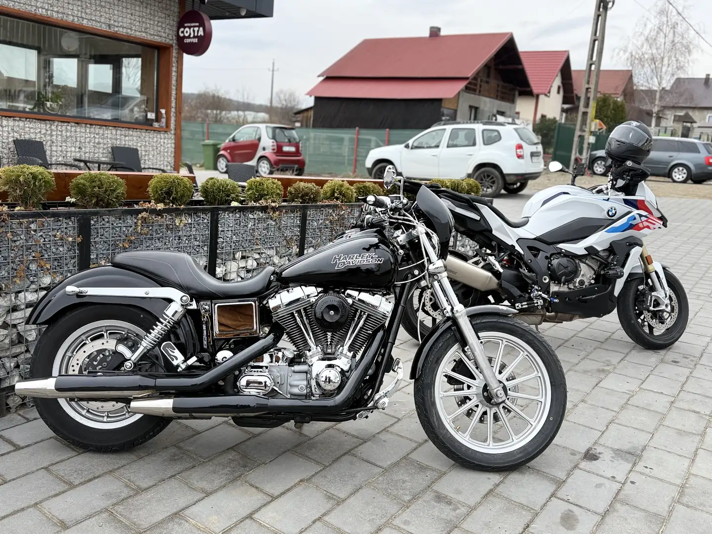 Harley-Davidson Dyna Super Glide - 1