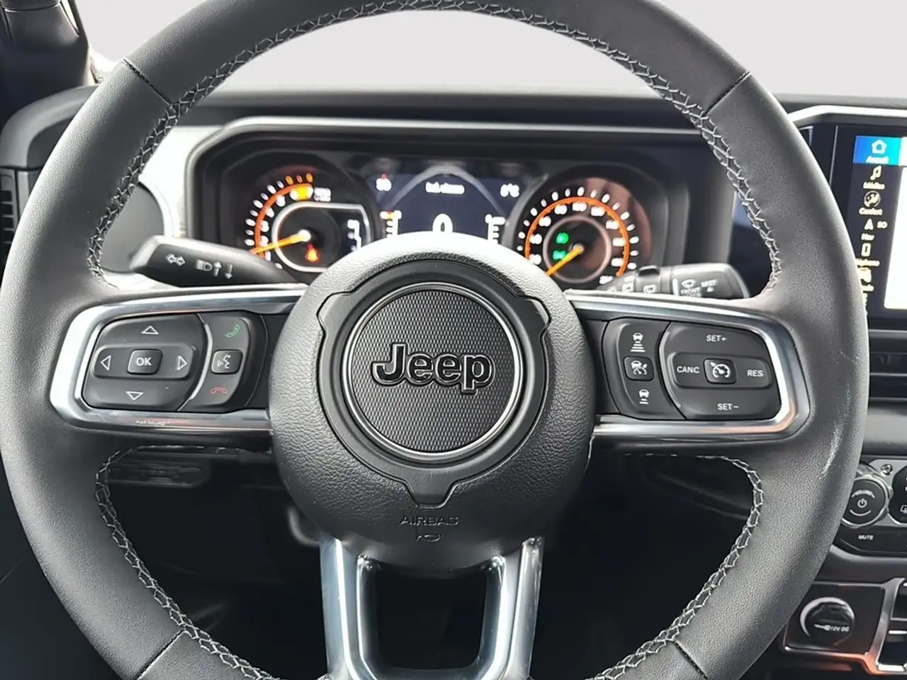 Jeep Wrangler снимка Jeep Wrangler