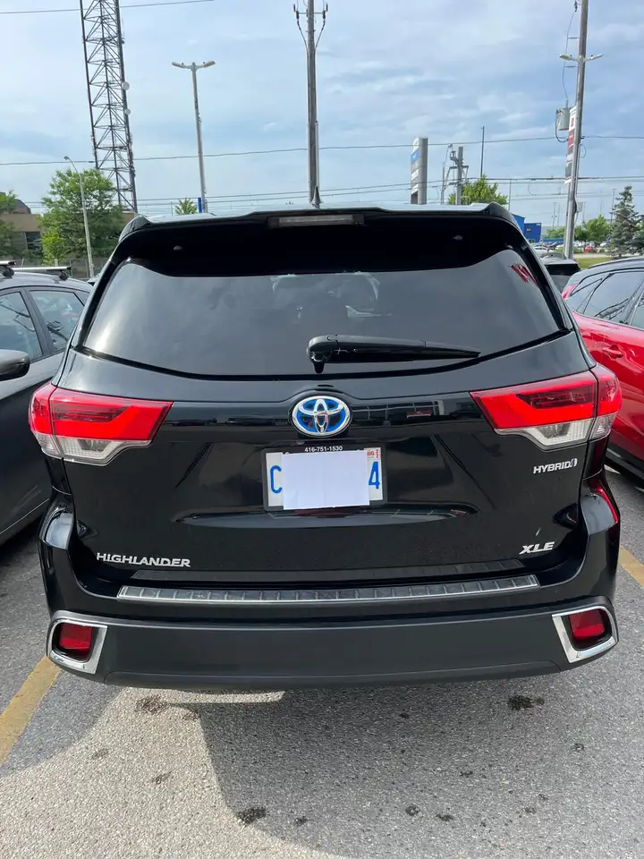 Toyota Highlander снимка Toyota Highlander