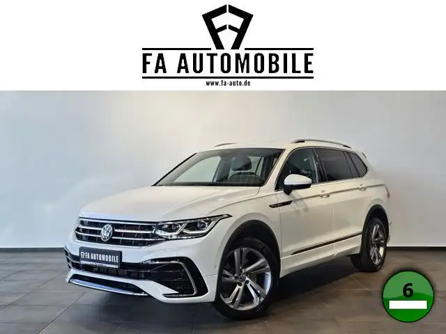 Volkswagen Tiguan Allspace R Line 7.Sitz Kamera AHK ACC 19"
