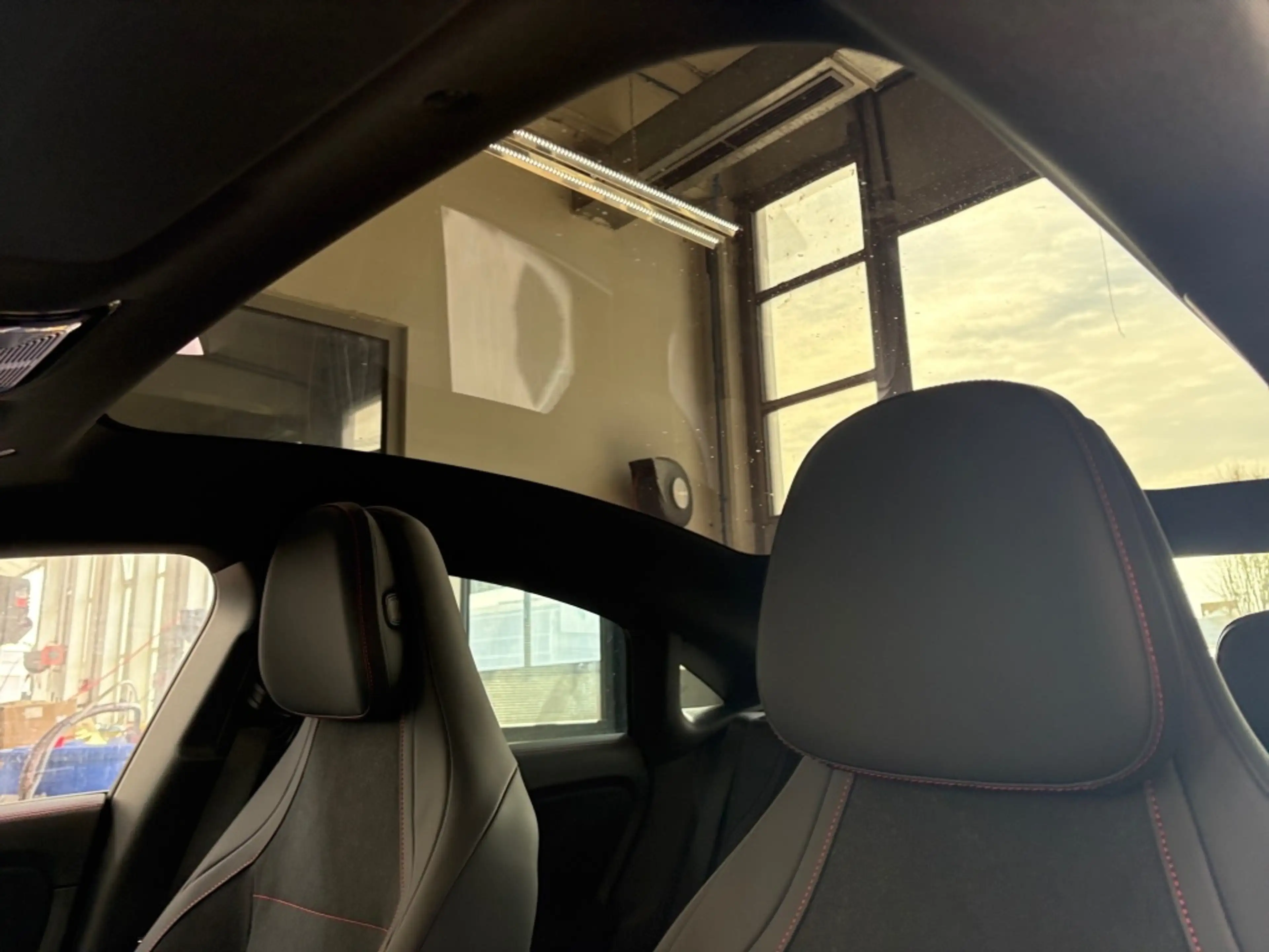Mercedes-Benz CLA 180 AMG-Line+Night+Pano+DISTRON+KEYLESS+Kam — photo 15