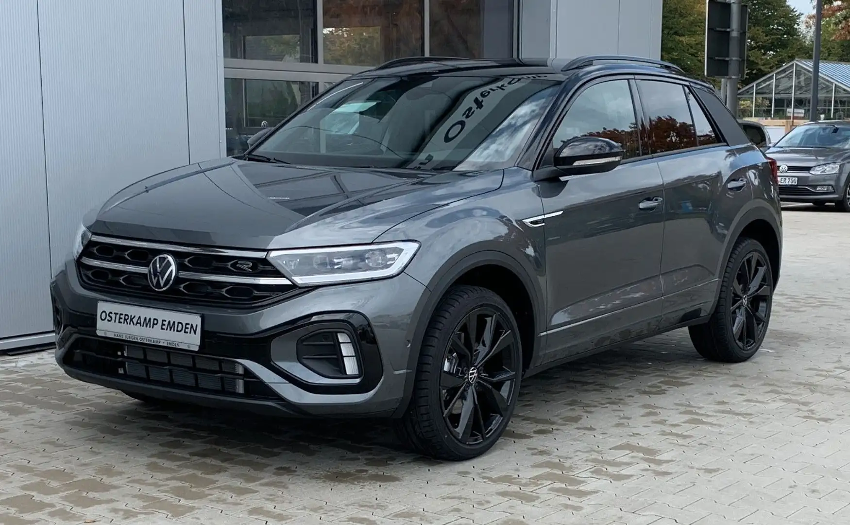 Volkswagen T-Roc 1.5 TSI DSG*R-Line*AHK*ACC*RFK*Black Style Grau - 1