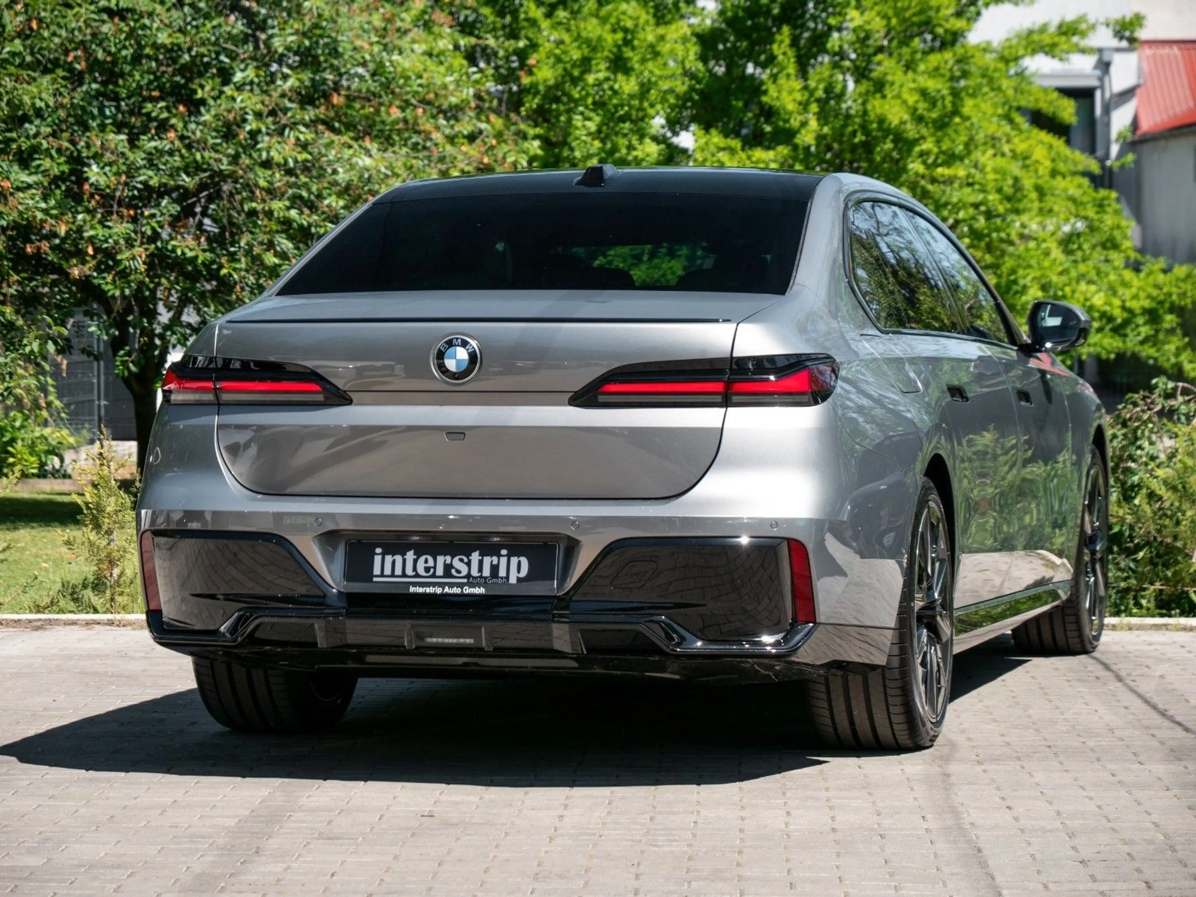 BMW 740 d M SPORT.TOPZUSTAND.INDIVID.MASSAGE.SKY — photo 6