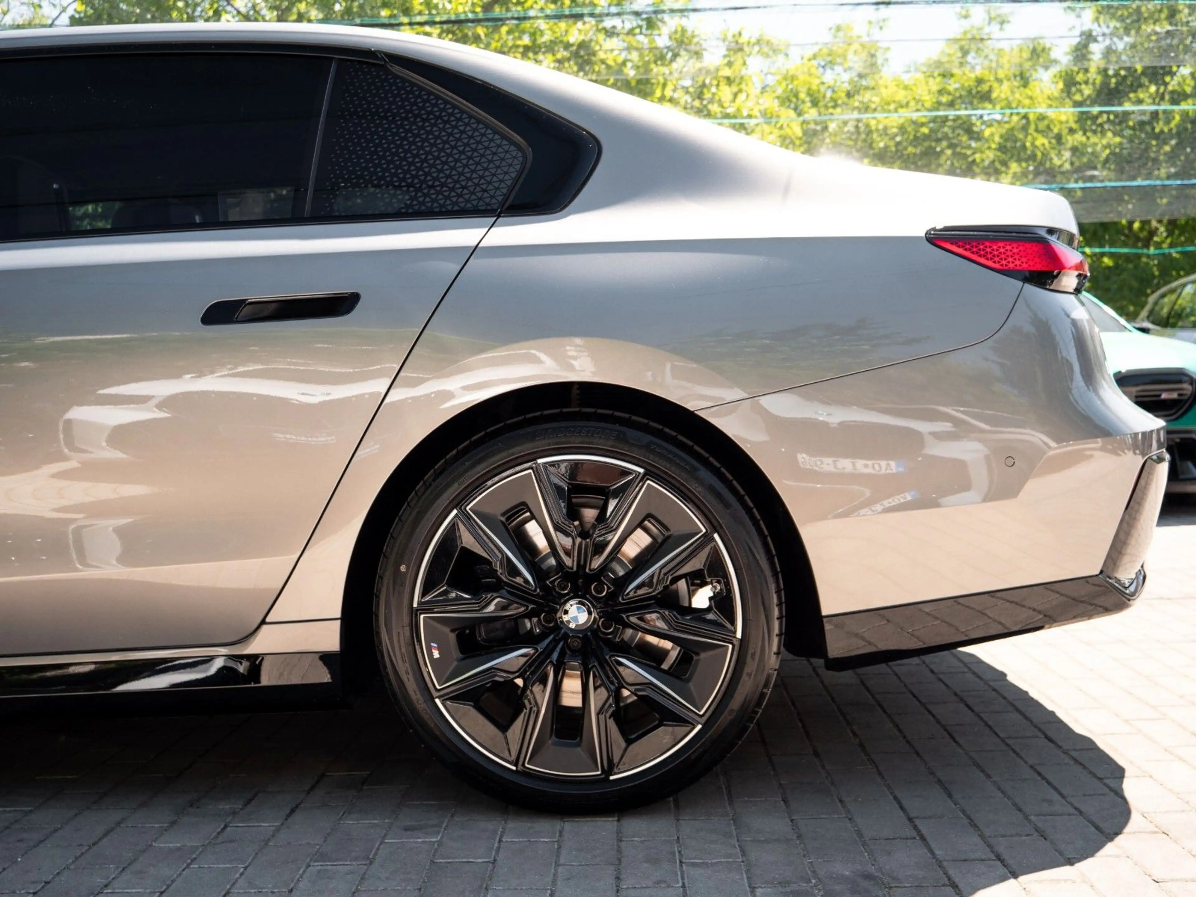 BMW 740 d M SPORT.TOPZUSTAND.INDIVID.MASSAGE.SKY — photo 12