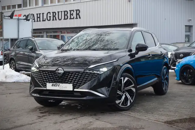 Nissan Qashqai Tekna+ / MY 2025 / 360° / 1.Hand / 20"