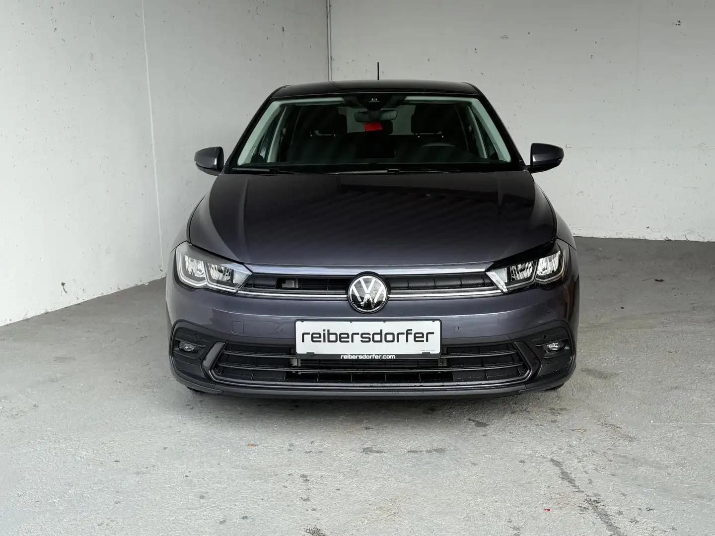 Volkswagen Polo 4Me TSI Grau - 2