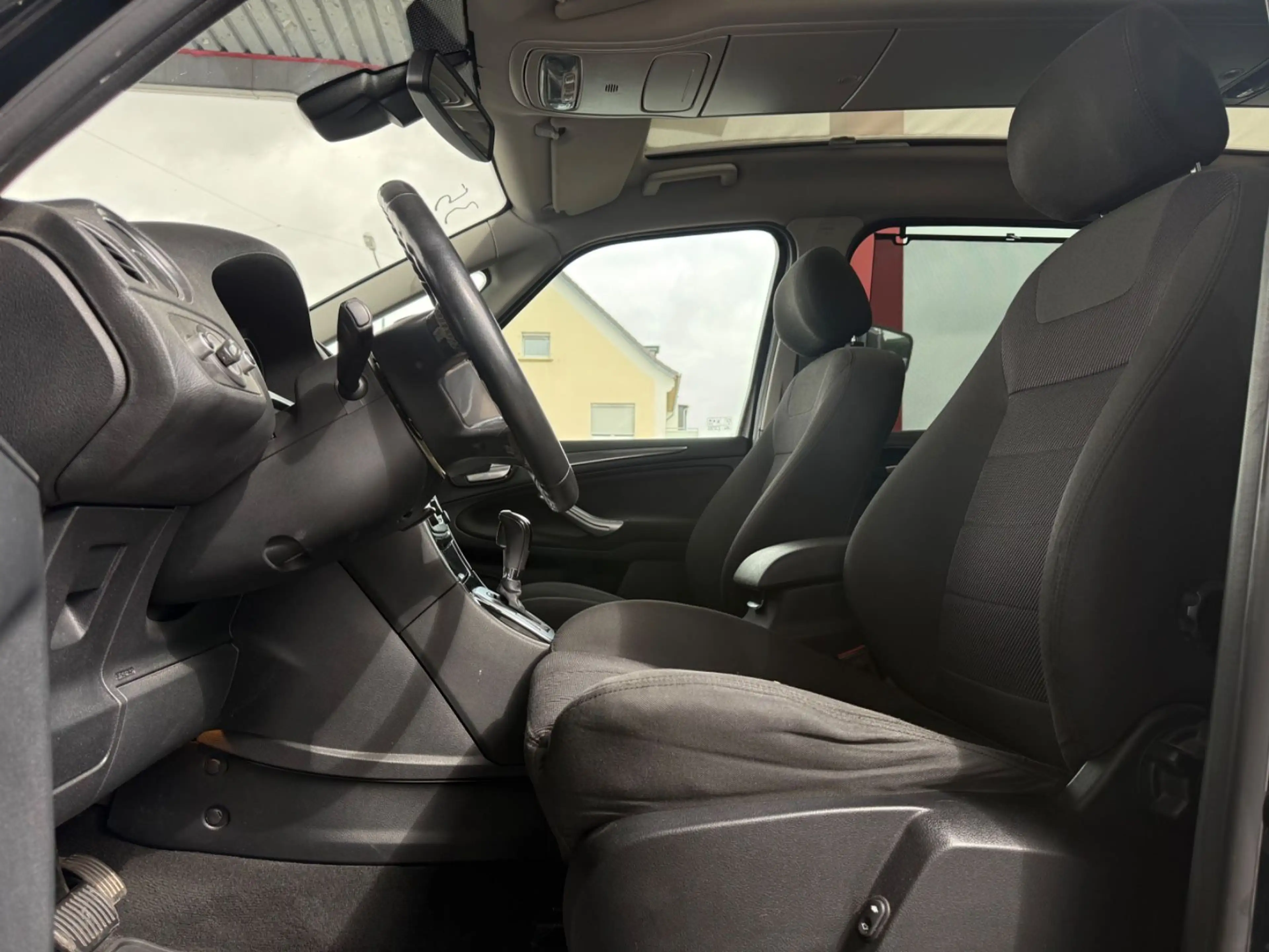 Ford Galaxy Titanium Aut. XNON/NAVI/SHZ/PDC/AHK/BT — photo 11