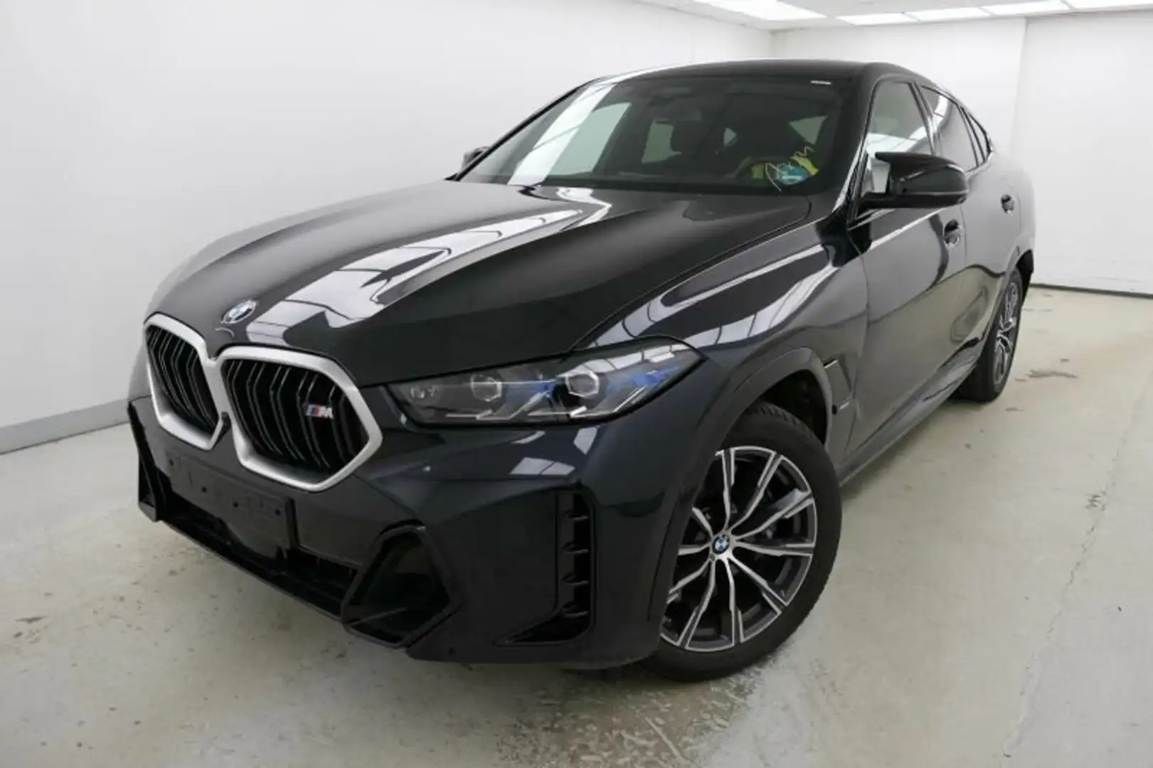 BMW X6 M 60i xDr NP 147270.-! AHK Panorama Standh B&W Чорний - 2