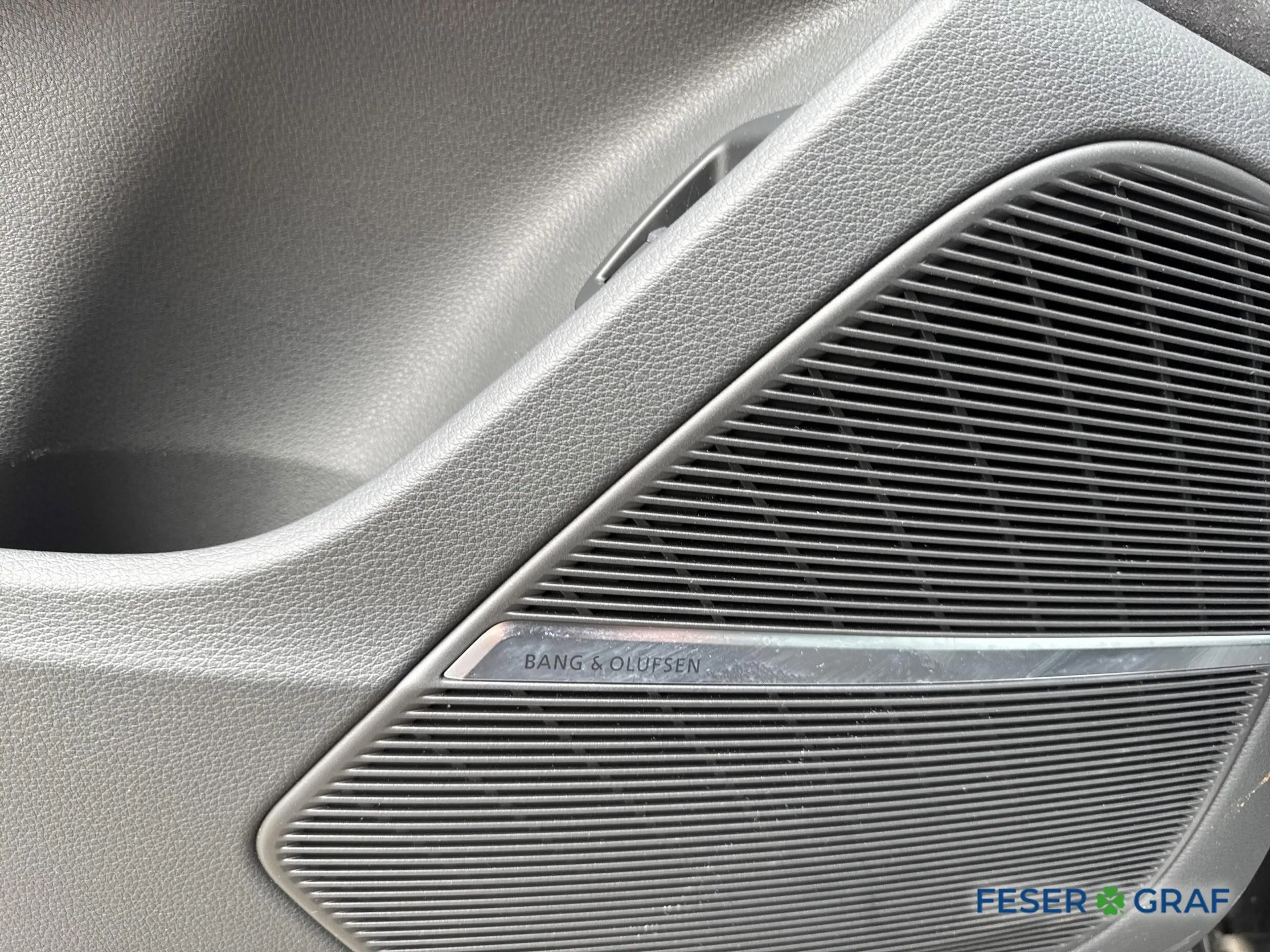 Audi Q7 S line 7-Sitze-PANO-AHK-HEAD-UP-Std.Heiz.-B&O — photo 11