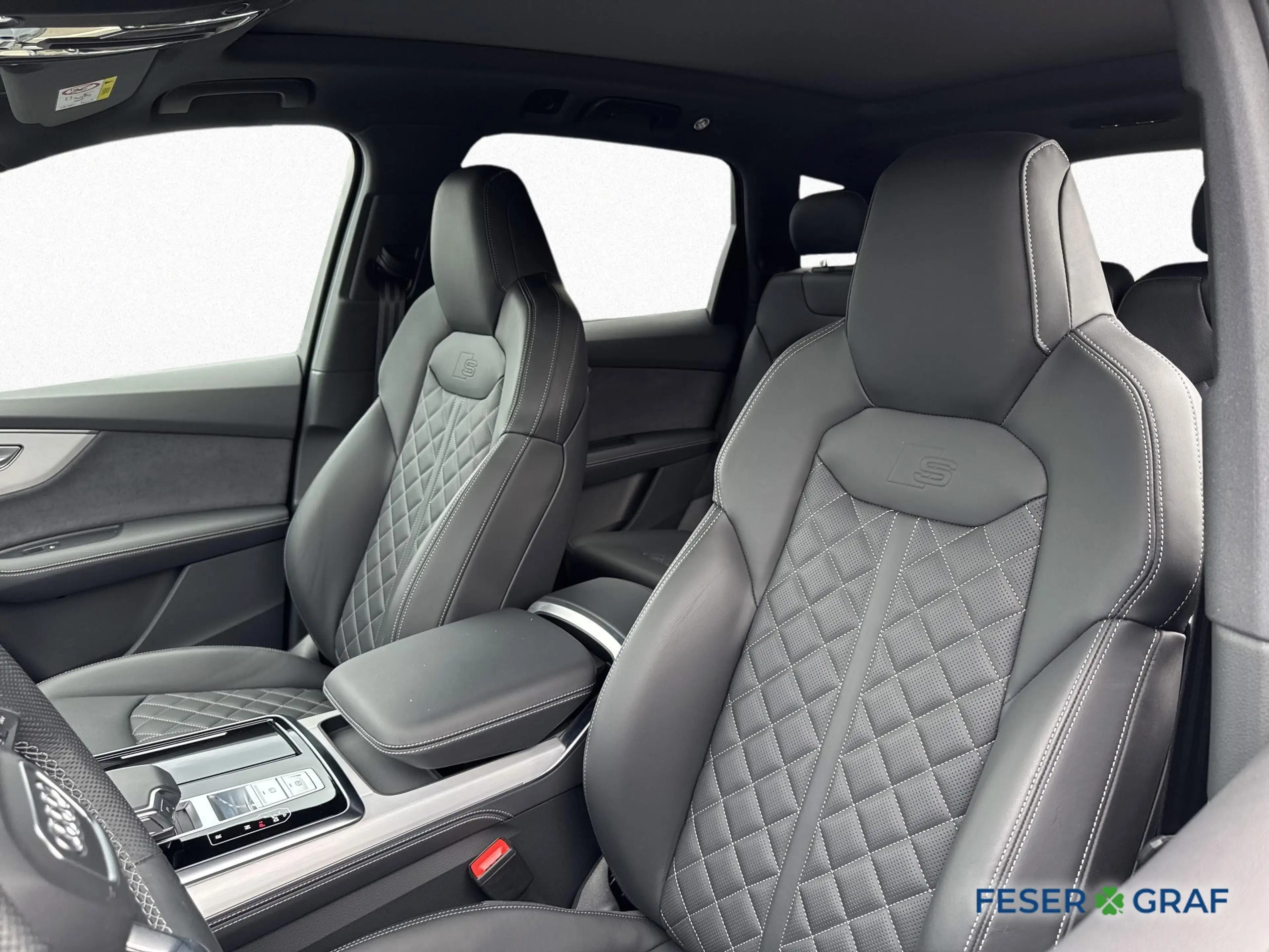 Audi Q7 S line 7-Sitze-PANO-AHK-HEAD-UP-Std.Heiz.-B&O — photo 9