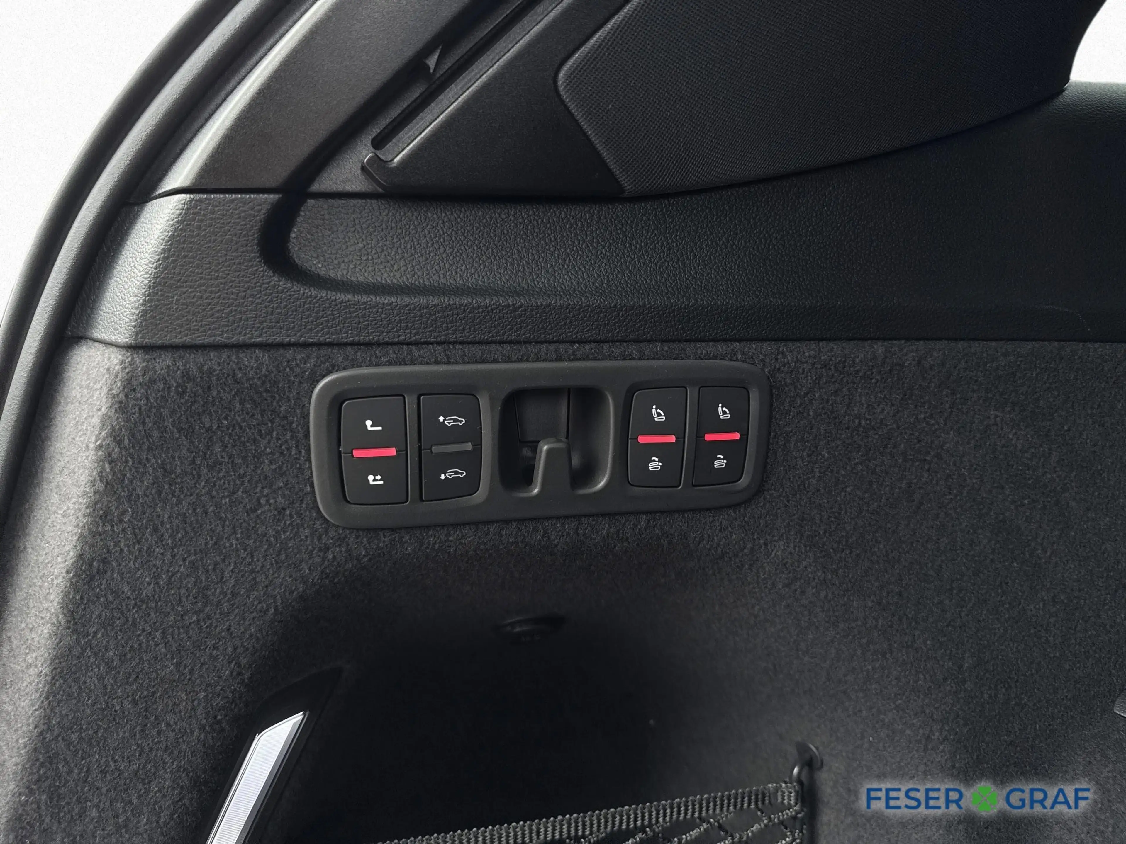Audi Q7 S line 7-Sitze-PANO-AHK-HEAD-UP-Std.Heiz.-B&O — photo 15