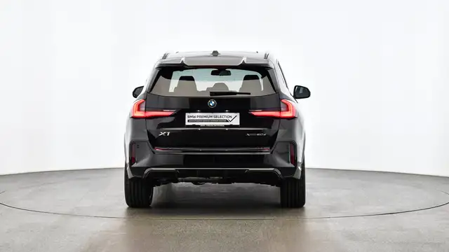 BMW X1 xDrive20d *M Sportpaket Pro *Adap. M Fahrwerk *AHK Ansicht 5