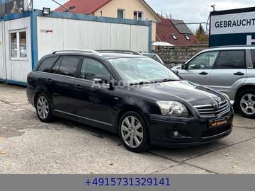 Kombi 2.2 D Klima Navi AHK PDC SHZ Tempo