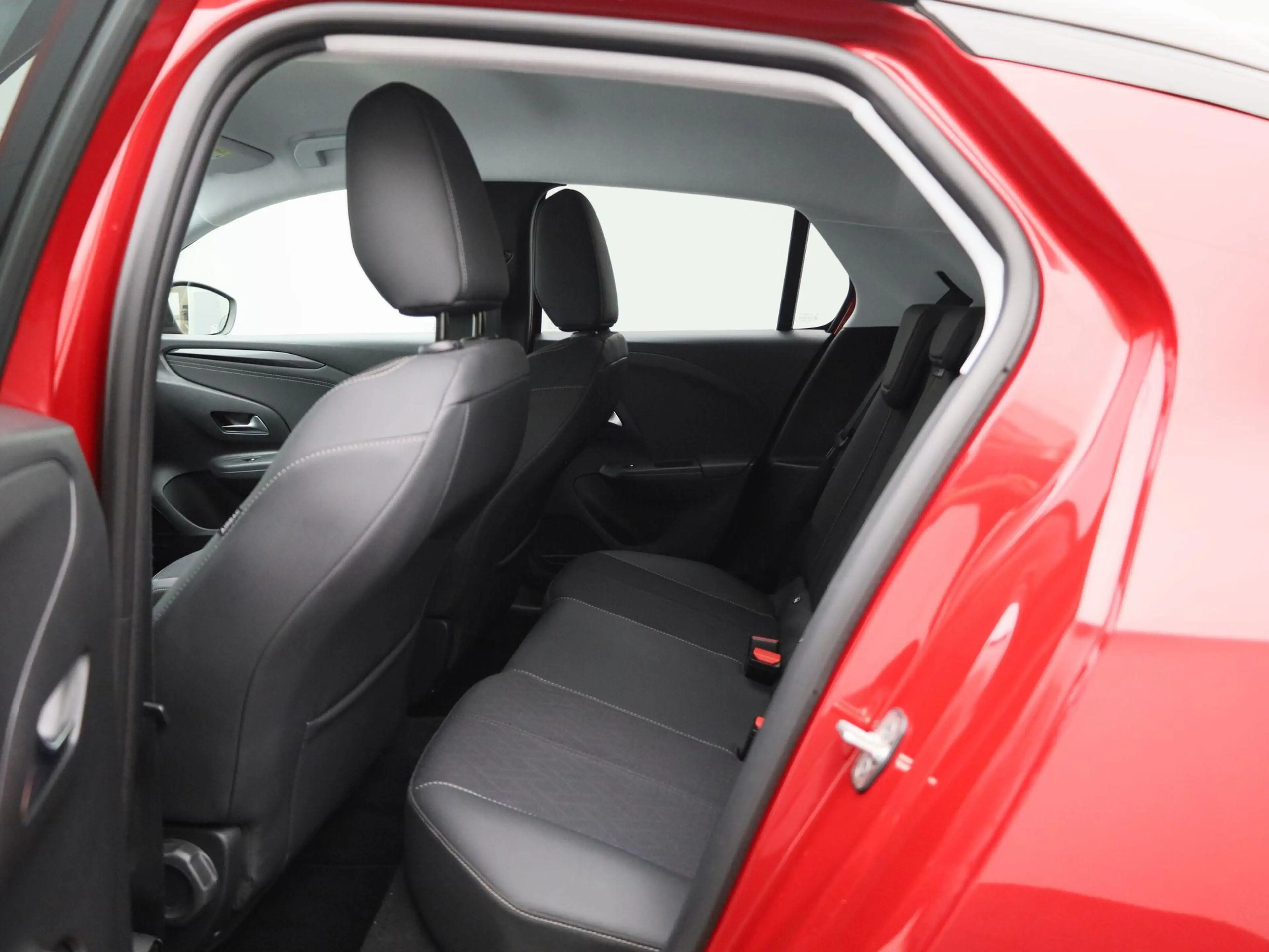 Opel Corsa-e Corsa-e Auto e-Elegance — photo 11
