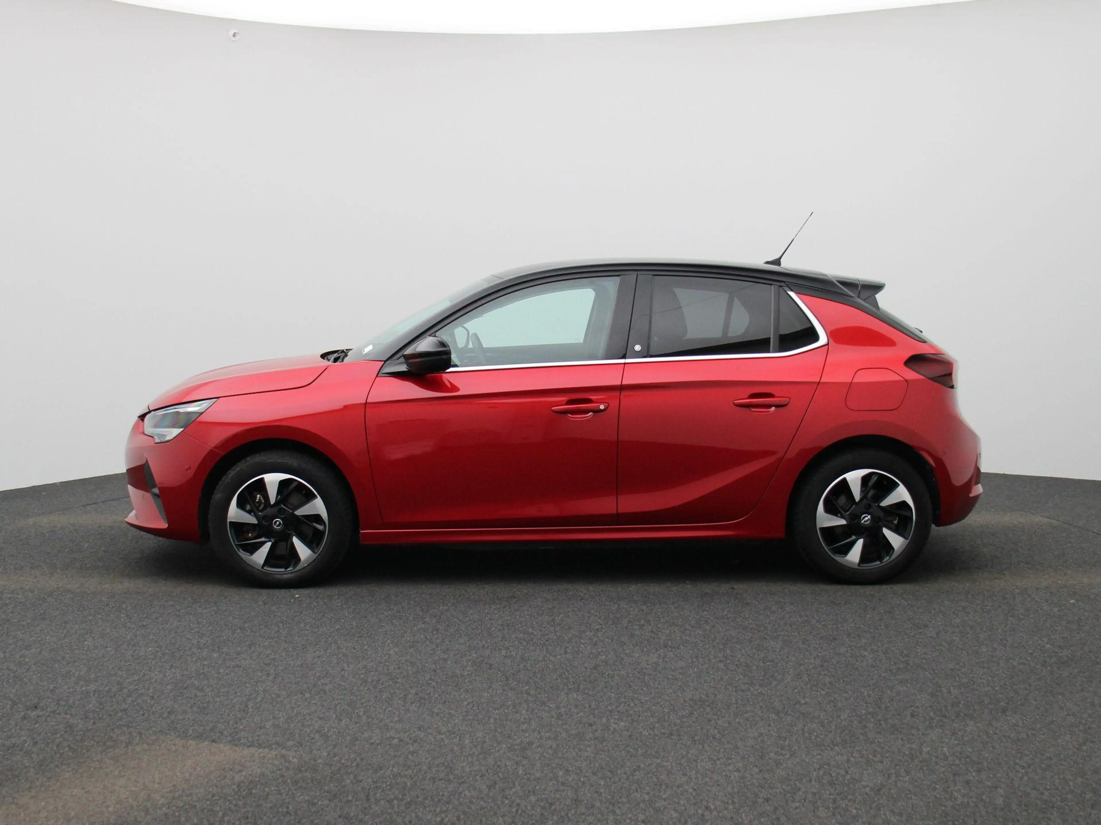 Opel Corsa-e Corsa-e Auto e-Elegance — photo 5