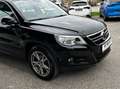 Volkswagen Tiguan 2,0 TDI 4Motion *2.Besitz*AHK*SHZ*PDC* Schwarz - thumbnail 4