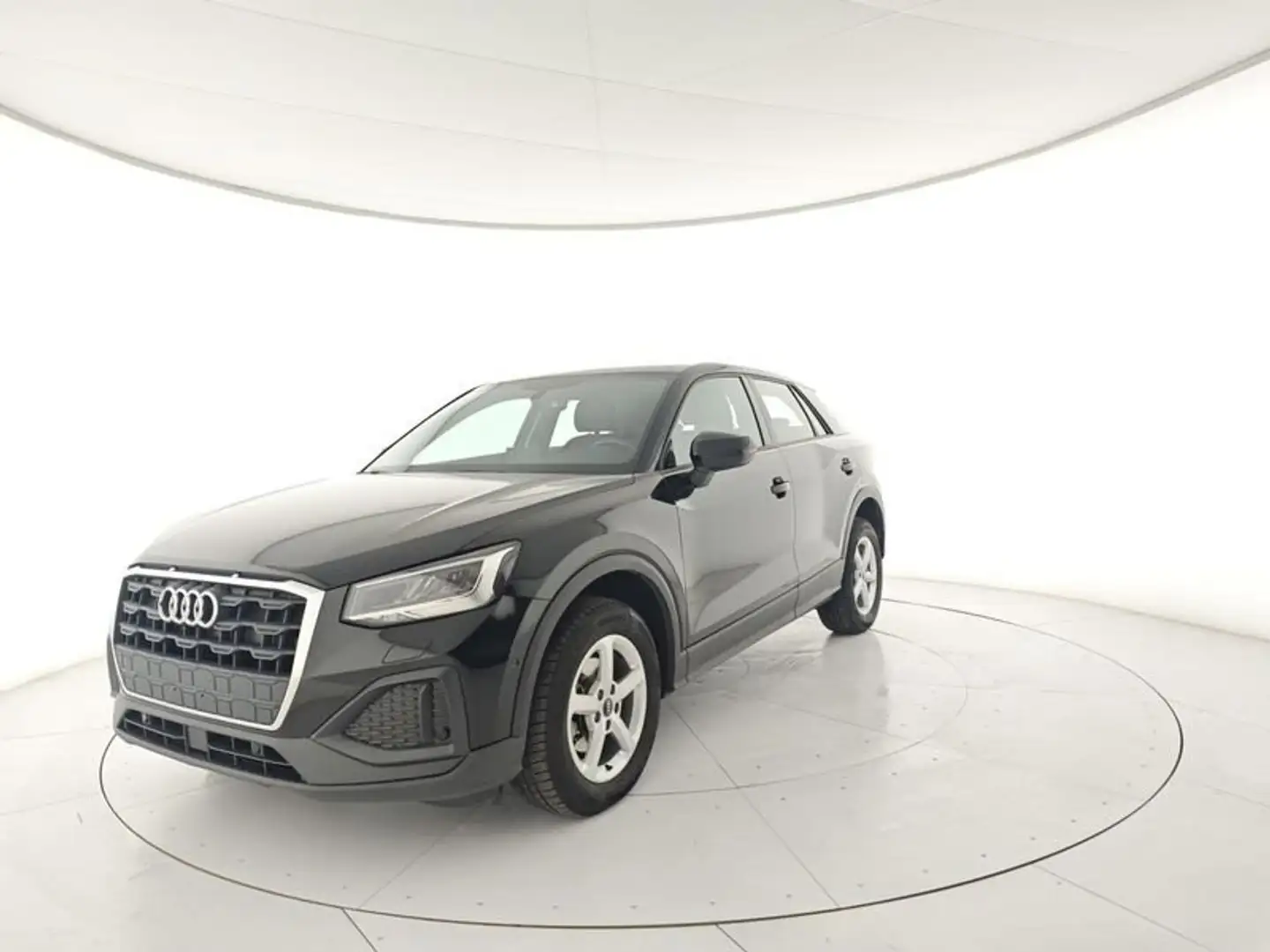 Audi Q2 30 TDI S tronic Business Schwarz - 2