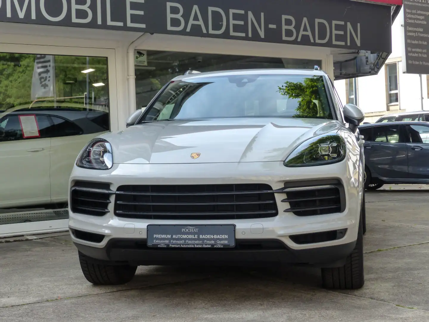 Porsche Cayenne E-Hybrid*Kreide*Panorama*el. AHK*MJ 2022 Gris - 2