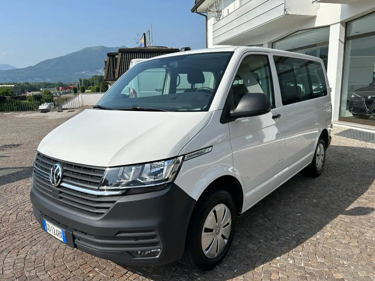 Volkswagen T6.1 Caravelle 2.0 TDI 110CV PC Trendline AUTOCARRO 5 POSTI N1 Bianco - 2