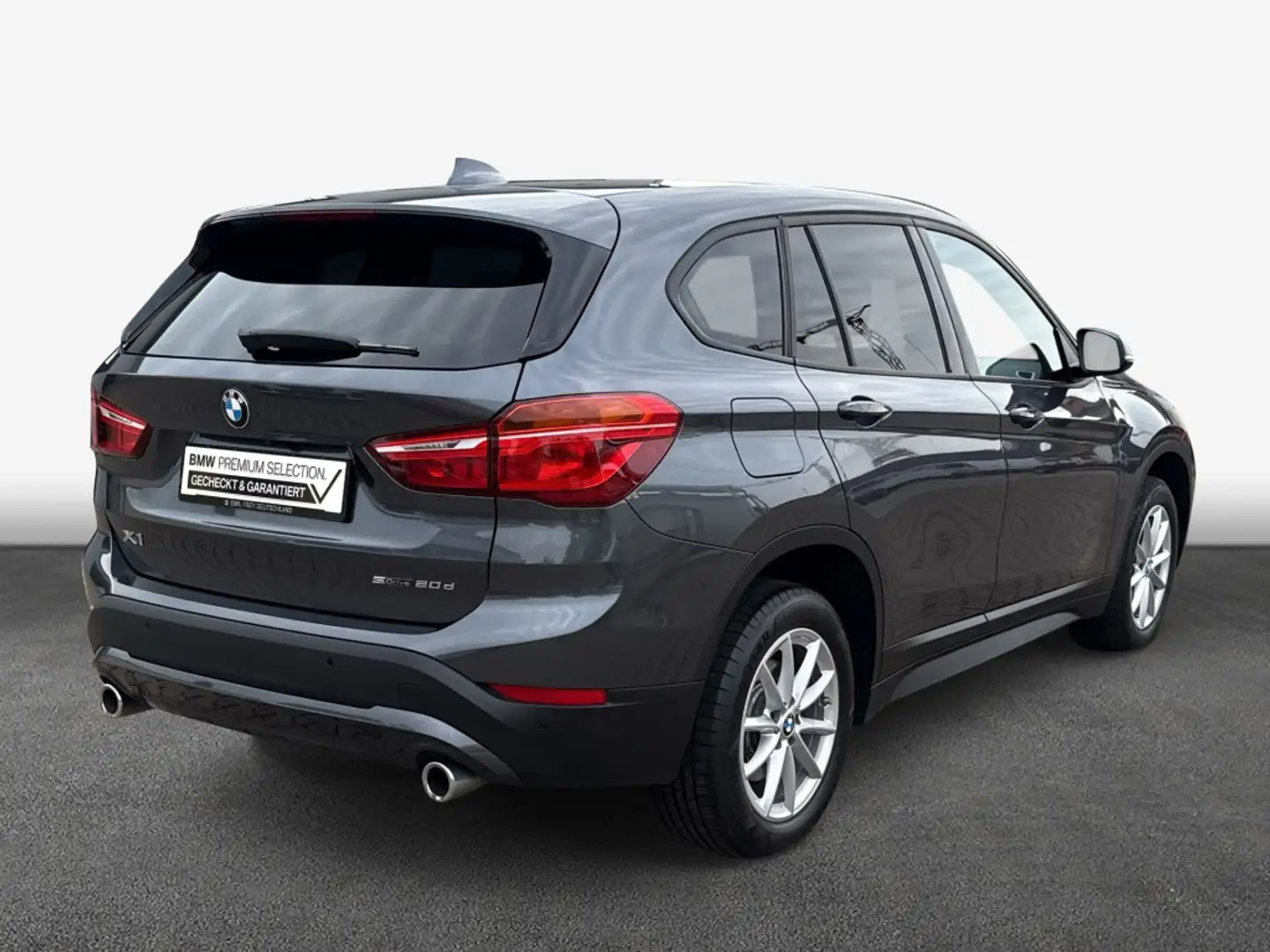 BMW X1 sDrive20d Aut. Advantage *RFK*SHZ*HuD* Grau - 2