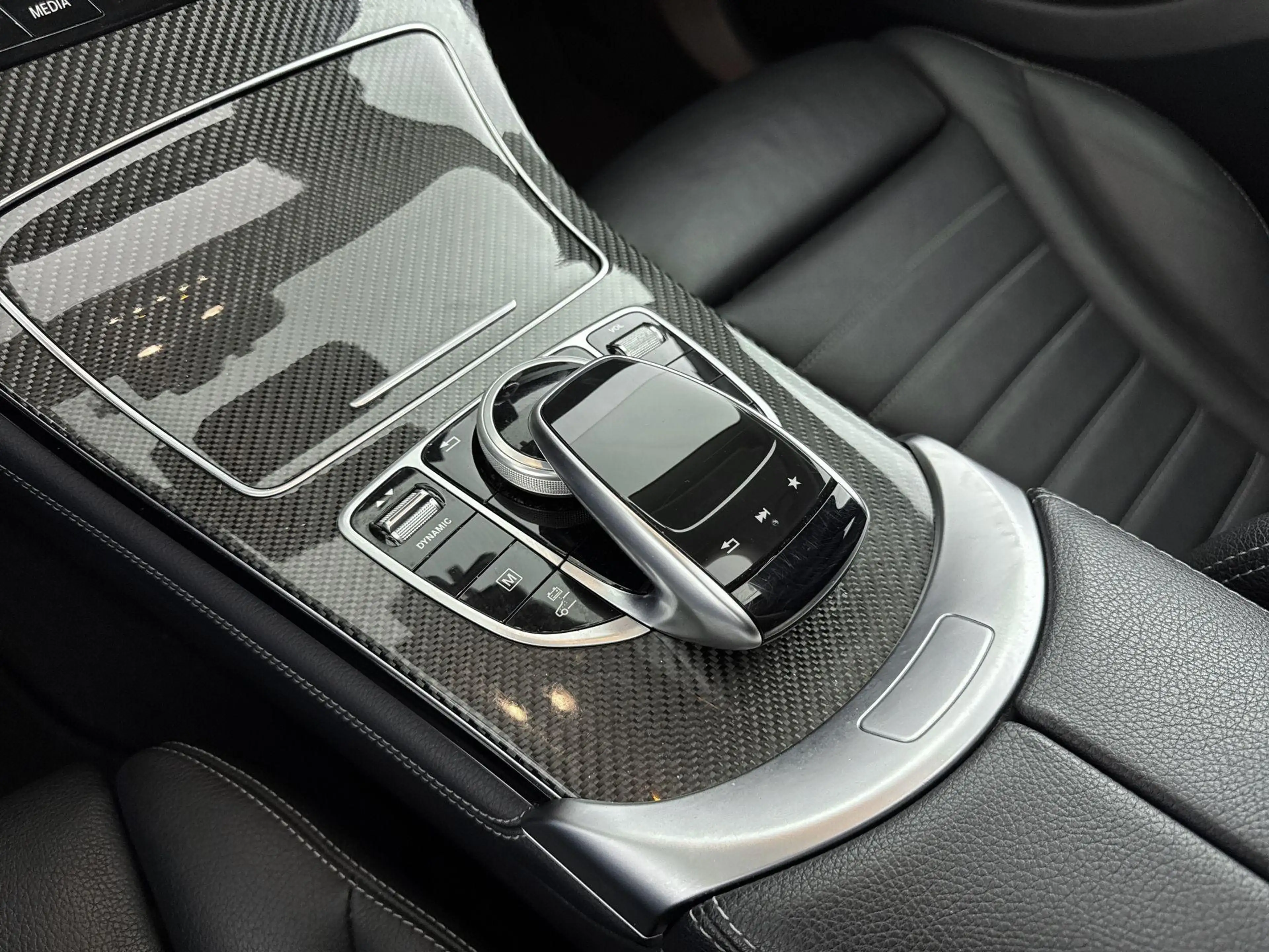 Mercedes-Benz GLC 350 350e 4MATIC Premium Plus 320PK | Schuif-/Kanteldak — photo 13