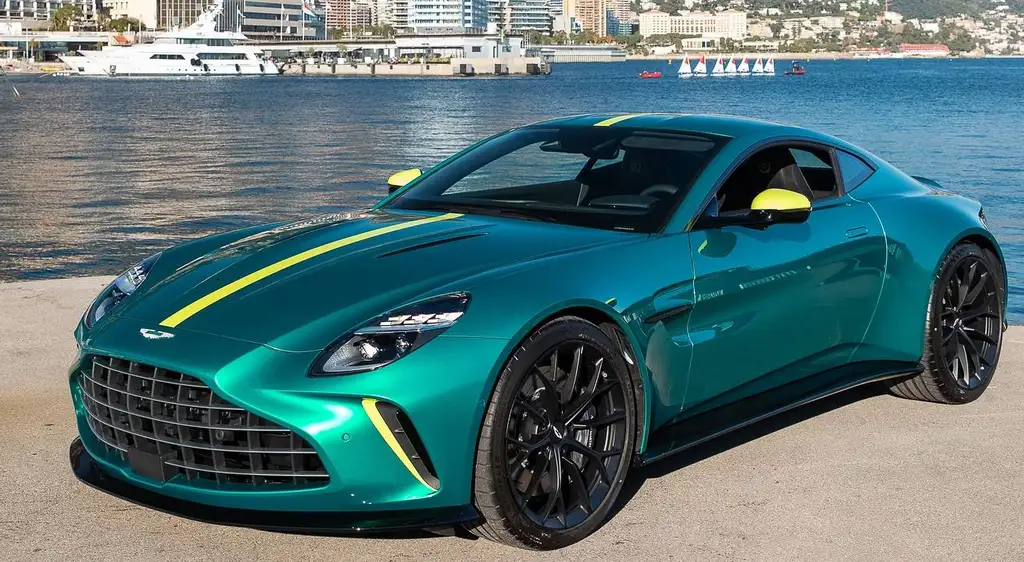 Aston Martin Vantage 2025 из Европы — купить под ключ