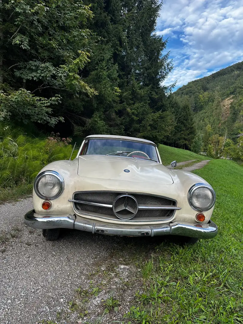 Mercedes-Benz 190 - 2