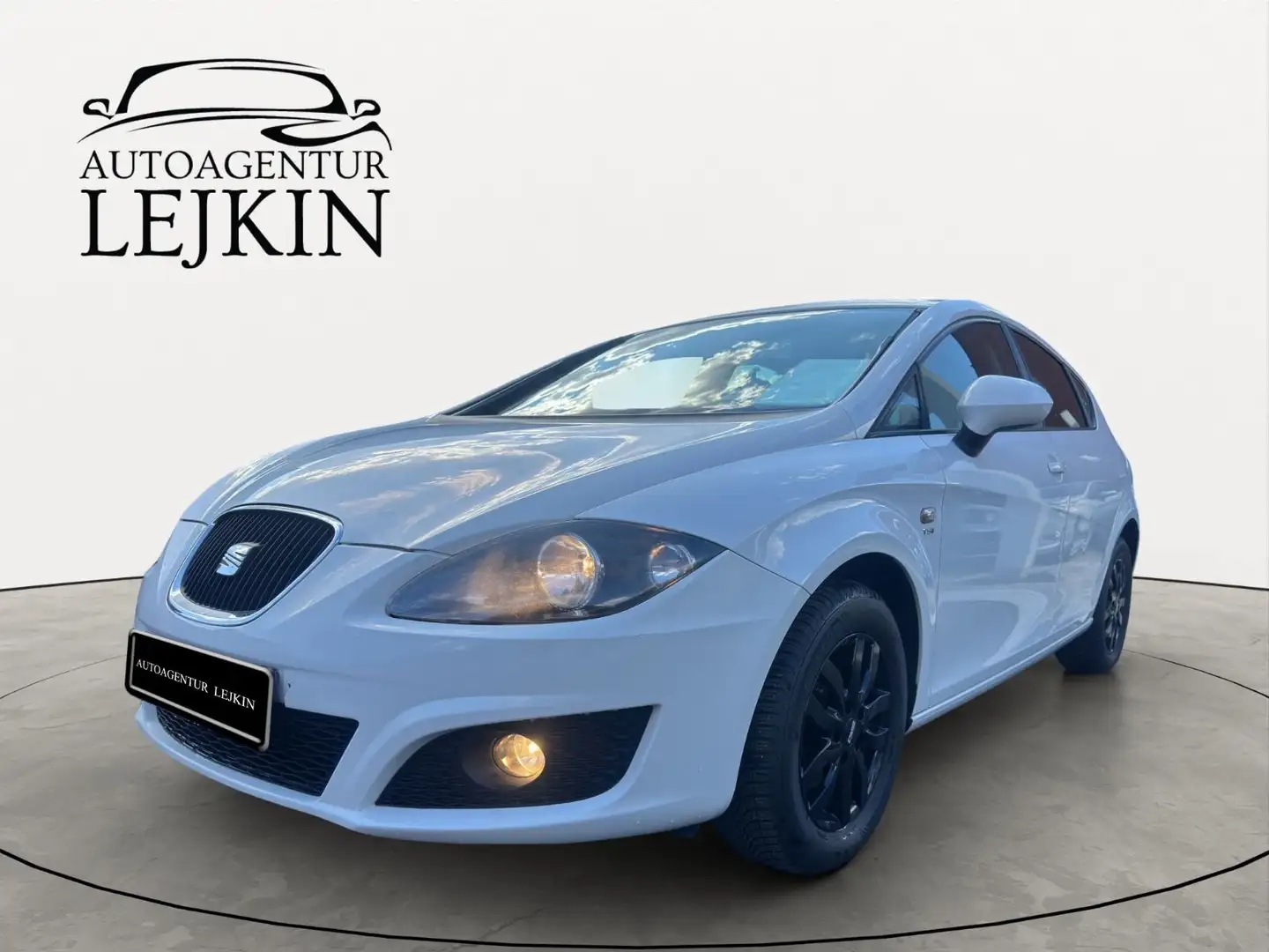 SEAT Leon Ecomotive 1.2 TSI*KLIMA*TEMPOMAT*2.HAND* White - 1