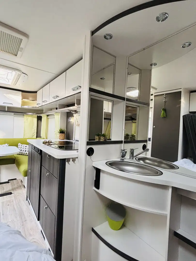 Caravans-Wohnm Dethleffs c‘go 475 FR Touring - 2