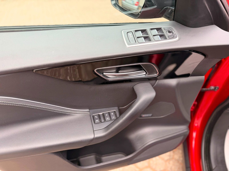 Jaguar F-Pace F-PACE R-Sport 30d AWD VOLL — photo 11