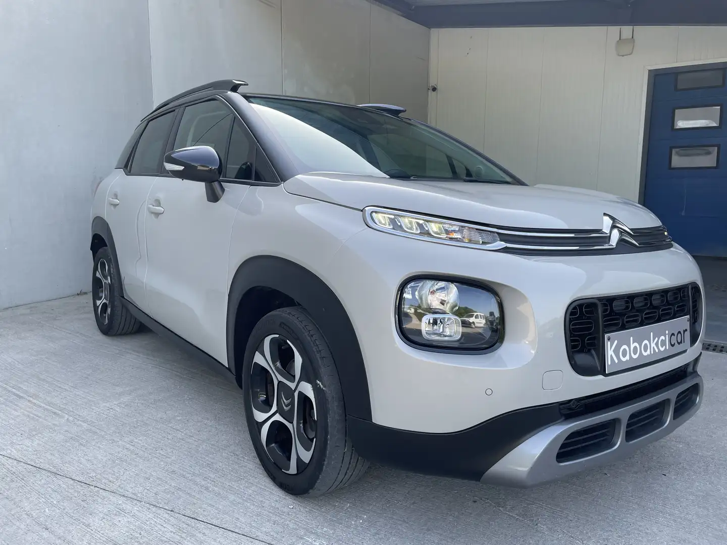 Citroen C3 Aircross 1.2 ESSENCE Shine/Camera/Gps/Clim Auto/Lane assis Gris - 1