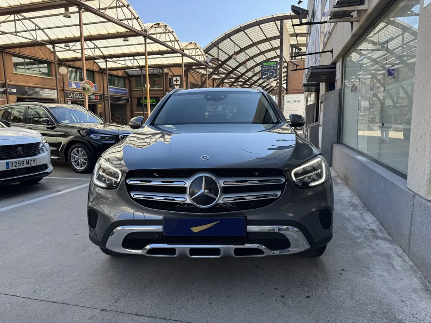 Mercedes-Benz GLC 300 300de 4Matic 9G-Tronic Gris - 2