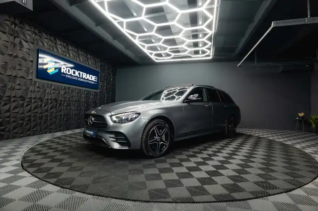 Mercedes-Benz E 300 de T 4Matic AMG Night Paket | ACC | Pano