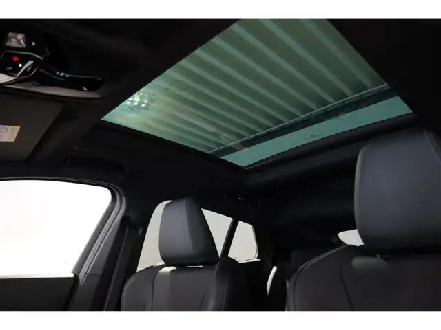 BMW X2 view 12