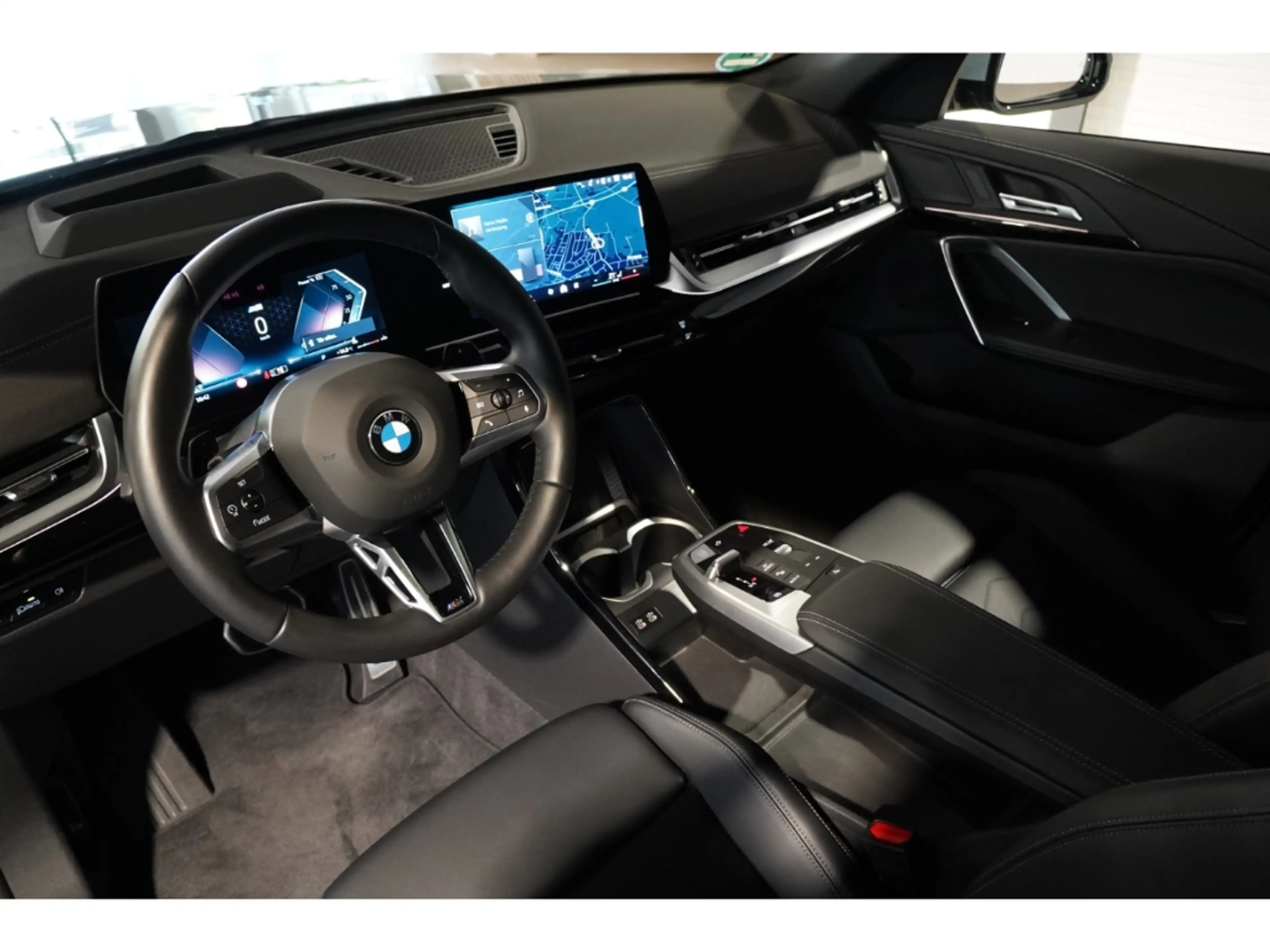 BMW X2 20d xDrive M SportPro Inno Pano AHK HUD Keyless — photo 9