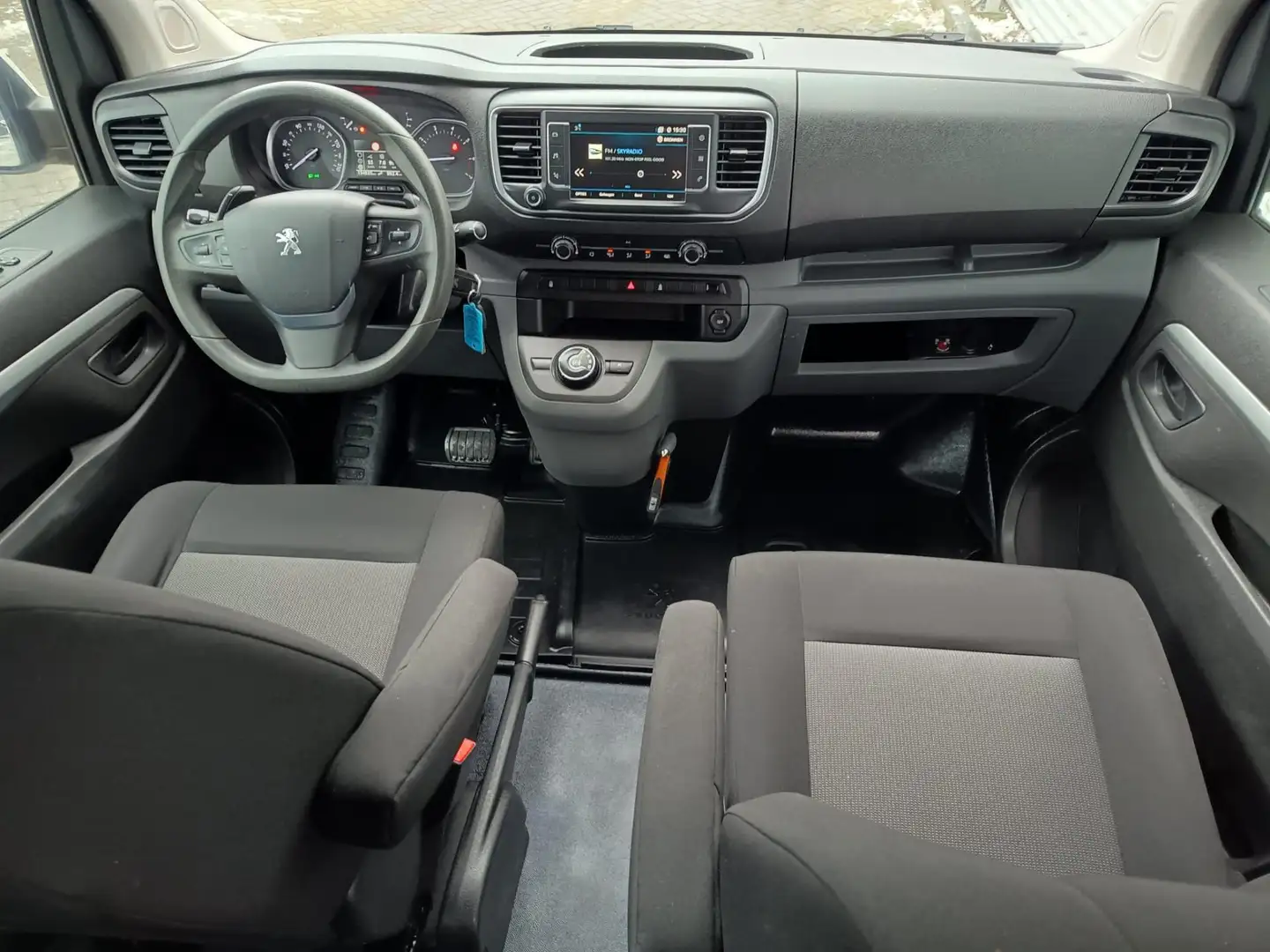 Peugeot Expert DC Premium Pack 2.0 BlueHDi 180pk EAT6 | DUBBELE C Blanc - 2