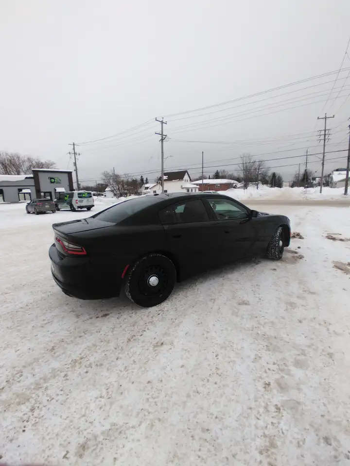 Dodge Charger снимка Dodge Charger