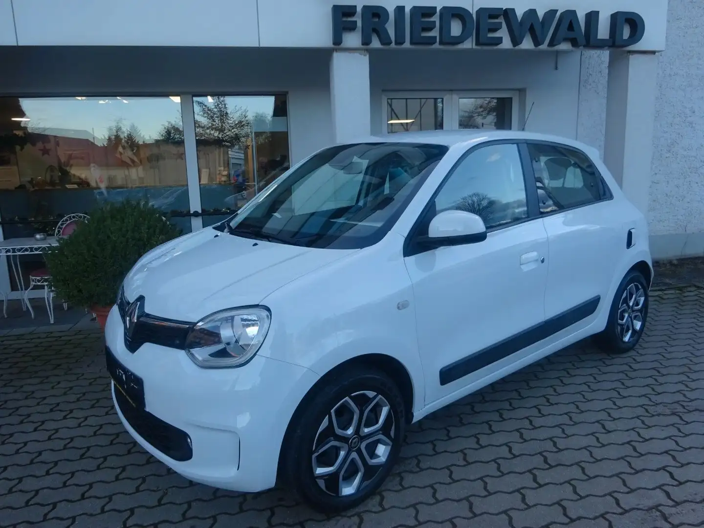 Renault Twingo SCe 75 Limited White - 1